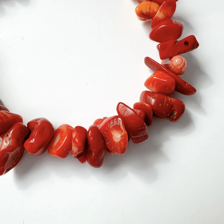 Bransoletka damska z kamieni naturalnych nieregularny Koral kamień witalny