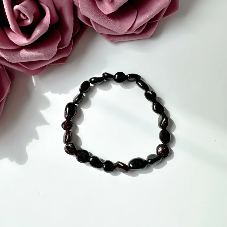 Bransoletka damska z kamieni naturalnych Granat kamień sukcesu