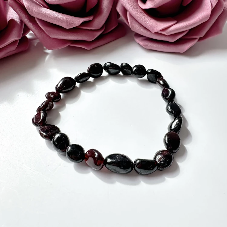 Bransoletka damska z kamieni naturalnych Granat kamień sukcesu