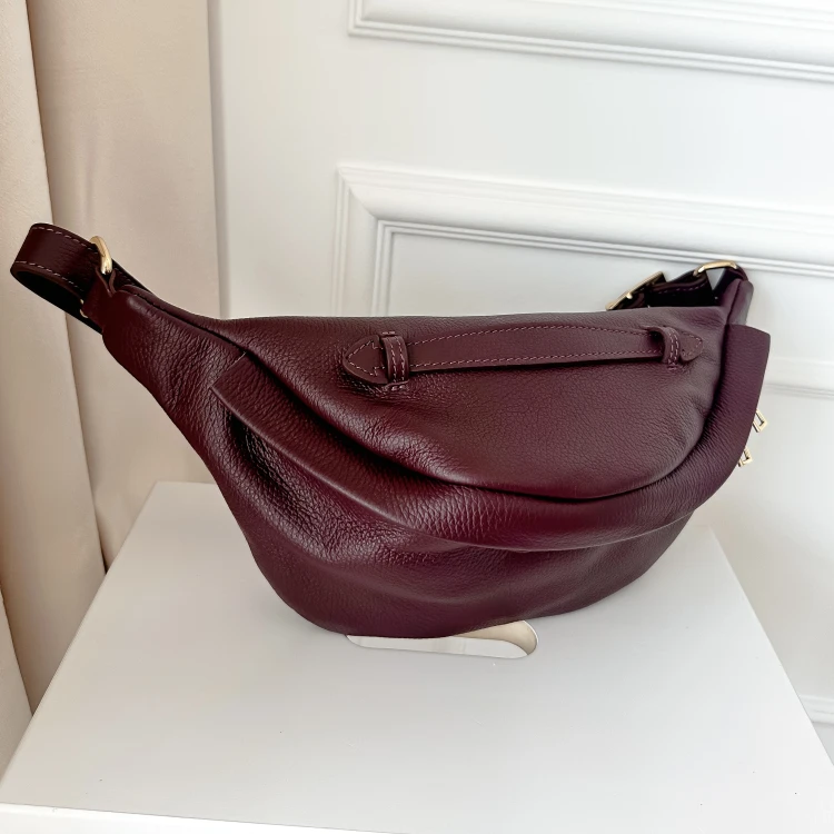 Torba typu nerka Bordo skórzana Laura Biaggi