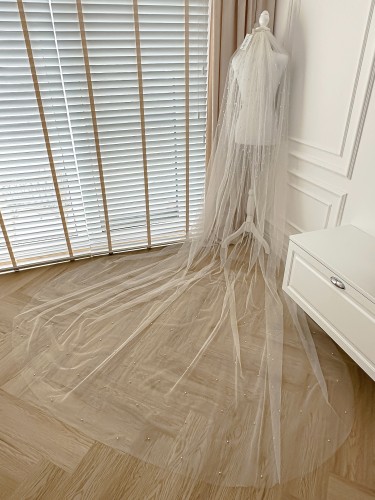 Długi welon Paris z perłami katedralny ivory długość 300 cm 3 m